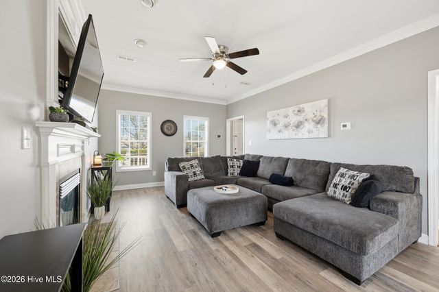 206 Blacksmith Lane, Raeford, NC 28376