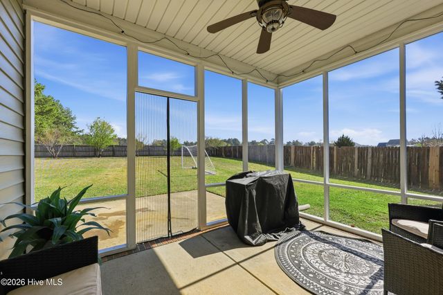 206 Blacksmith Lane, Raeford, NC 28376