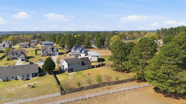 206 Blacksmith Lane, Raeford, NC 28376