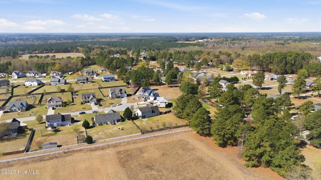 206 Blacksmith Lane, Raeford, NC 28376