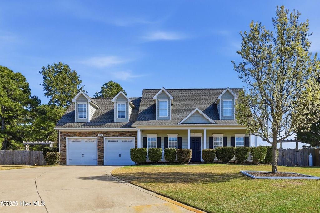 206 Blacksmith Lane, Raeford, NC 28376