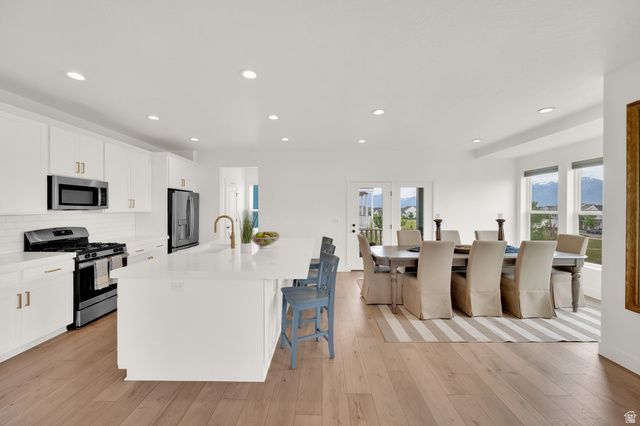 10777 S LAMOND DR, South Jordan, UT 84009