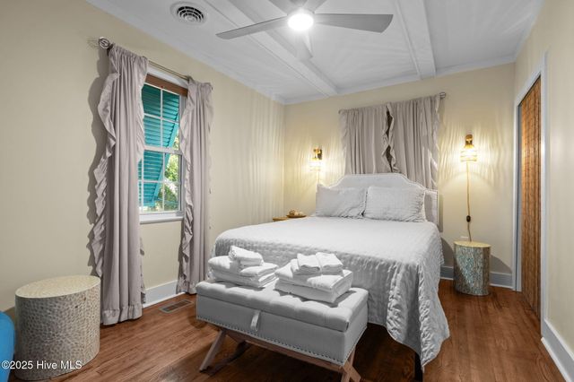 3413 Taylor Street, Morehead City, NC 28557