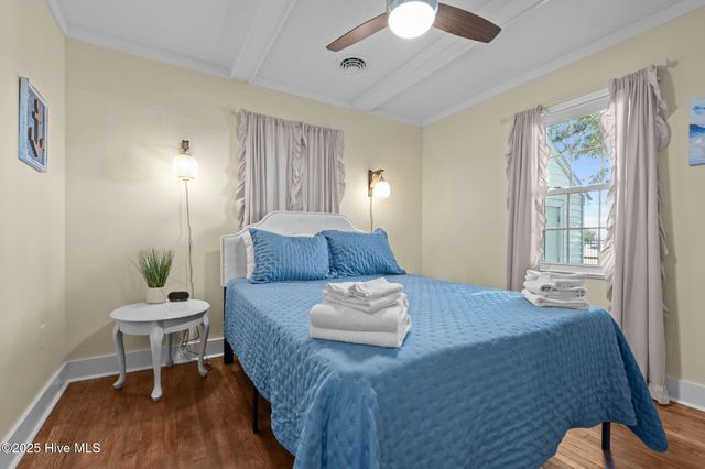 3413 Taylor Street, Morehead City, NC 28557