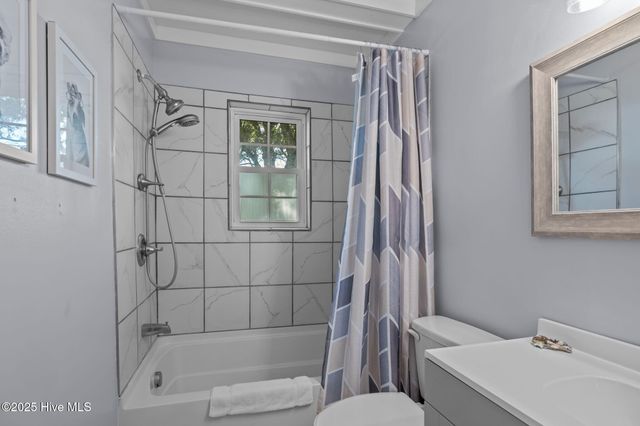 3413 Taylor Street, Morehead City, NC 28557