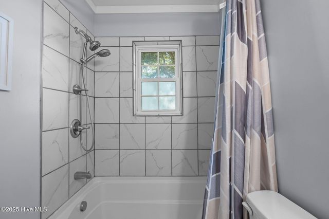 3413 Taylor Street, Morehead City, NC 28557