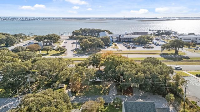 3413 Taylor Street, Morehead City, NC 28557