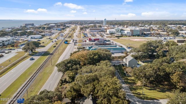 3413 Taylor Street, Morehead City, NC 28557