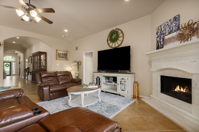 471 Wilderness Way, New Braunfels, TX 78132