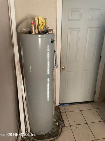 2009 ALMEDA Street, Jacksonville, FL 32209