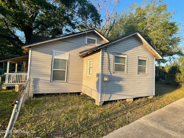 2009 ALMEDA Street, Jacksonville, FL 32209