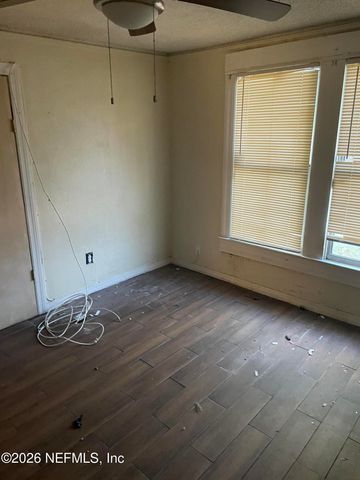 2009 ALMEDA Street, Jacksonville, FL 32209