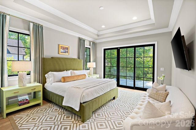 700 Cherokee Road, Charlotte, NC 28207