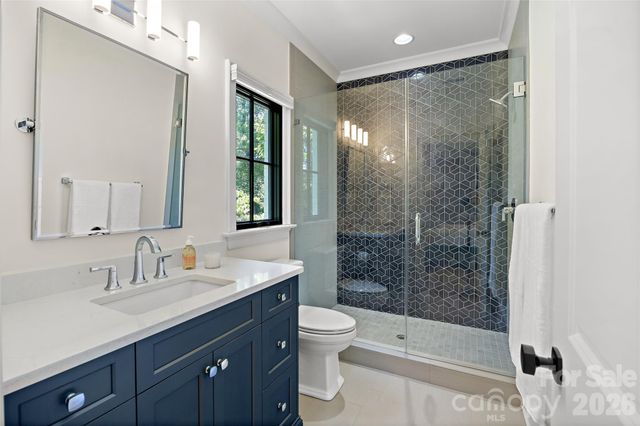 700 Cherokee Road, Charlotte, NC 28207