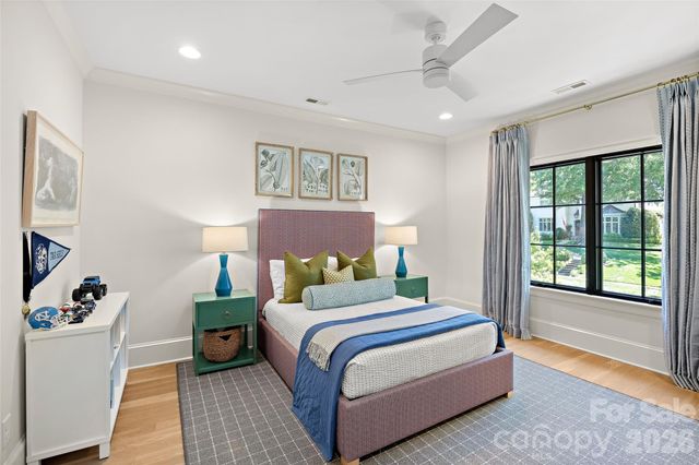 700 Cherokee Road, Charlotte, NC 28207