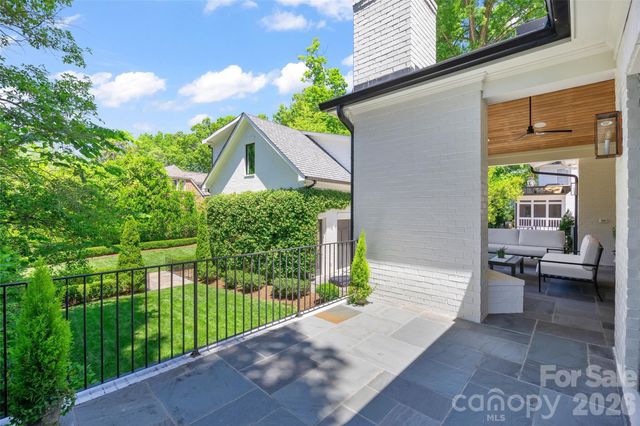 700 Cherokee Road, Charlotte, NC 28207