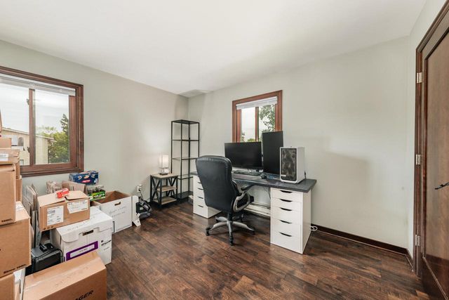 1675 S Coachlight DRIVE #A, New Berlin, WI 53151