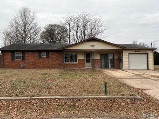 601 S Hopper Street, Kennett, MO 63857