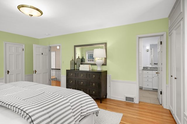 4025 Cedar Lake Avenue, Saint Louis Park, MN 55416