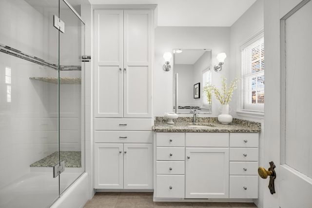 4025 Cedar Lake Avenue, Saint Louis Park, MN 55416