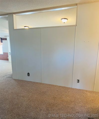 32872 S 548 Road, Cookson, OK 74427