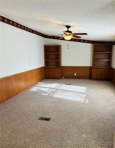 32872 S 548 Road, Cookson, OK 74427