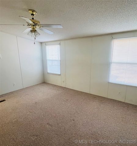 32872 S 548 Road, Cookson, OK 74427