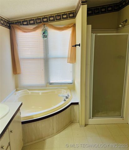 32872 S 548 Road, Cookson, OK 74427