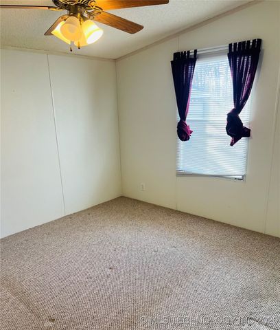 32872 S 548 Road, Cookson, OK 74427