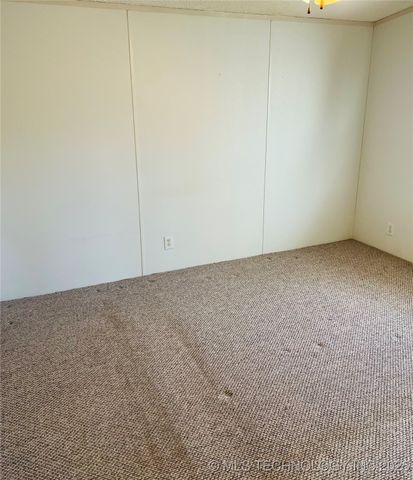 32872 S 548 Road, Cookson, OK 74427