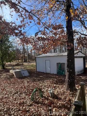 32872 S 548 Road, Cookson, OK 74427