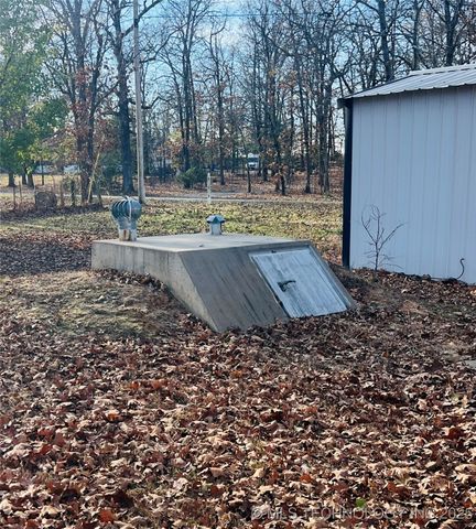 32872 S 548 Road, Cookson, OK 74427