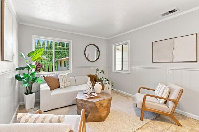526 Leigh Avenue, San Jose, CA 95128