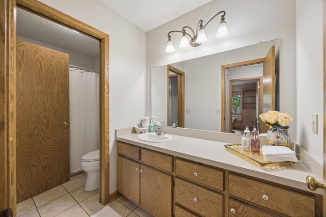 9656 Parkside Trail, Champlin, MN 55316