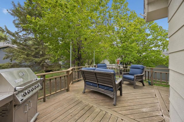9656 Parkside Trail, Champlin, MN 55316