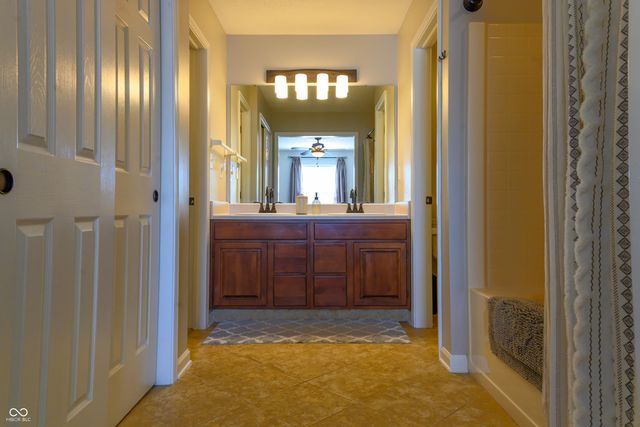 7844 Clearview Circle, Indianapolis, IN 46236