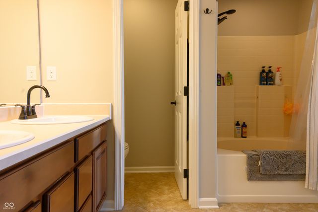 7844 Clearview Circle, Indianapolis, IN 46236