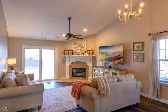 7844 Clearview Circle, Indianapolis, IN 46236