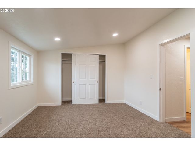 3660 CARNES Rd, Roseburg, OR 97471