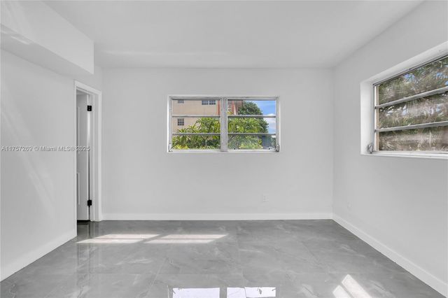 11930 NE 19th Dr 1, North Miami, FL 33181