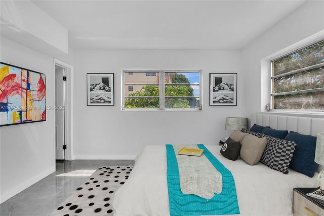 11930 NE 19th Dr 1, North Miami, FL 33181