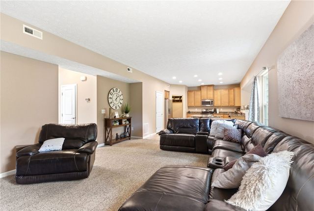 89 Cascade Drive, Fairborn, OH 45324