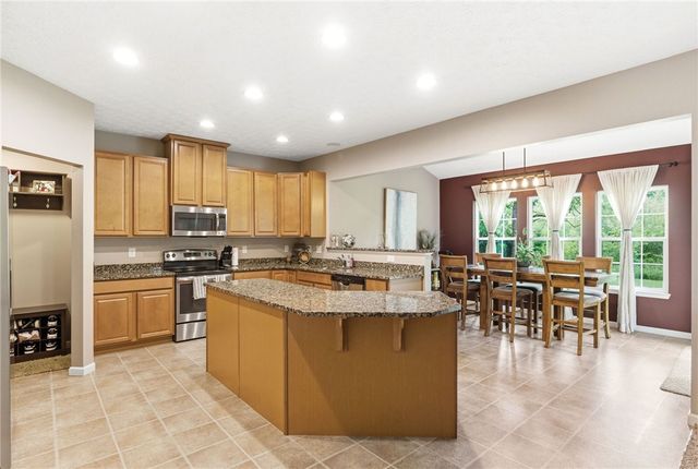 89 Cascade Drive, Fairborn, OH 45324