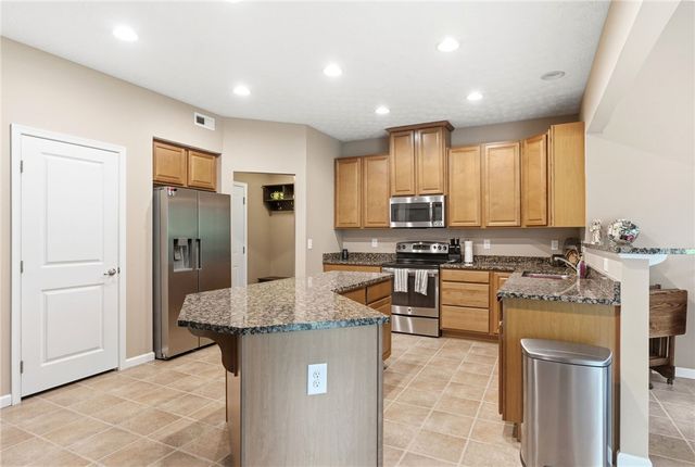 89 Cascade Drive, Fairborn, OH 45324
