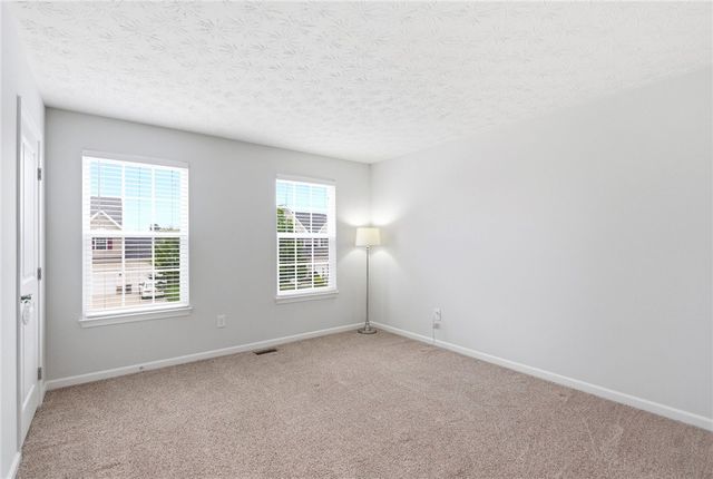 89 Cascade Drive, Fairborn, OH 45324