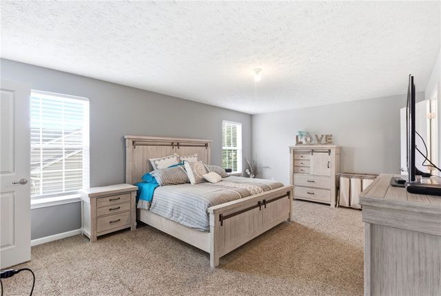 89 Cascade Drive, Fairborn, OH 45324