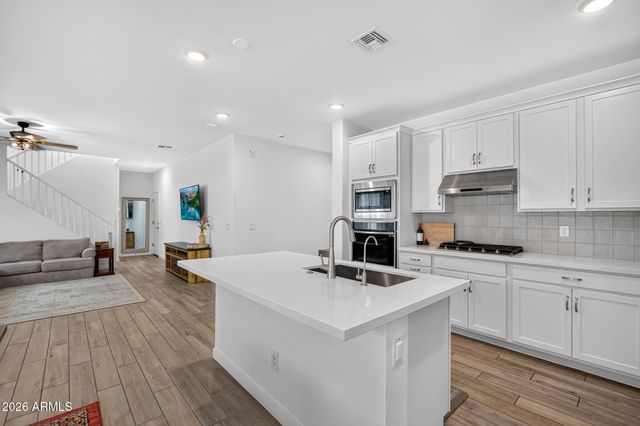 9226 E SEBRING Avenue, Mesa, AZ 85212