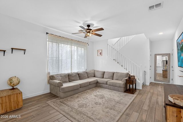 9226 E SEBRING Avenue, Mesa, AZ 85212