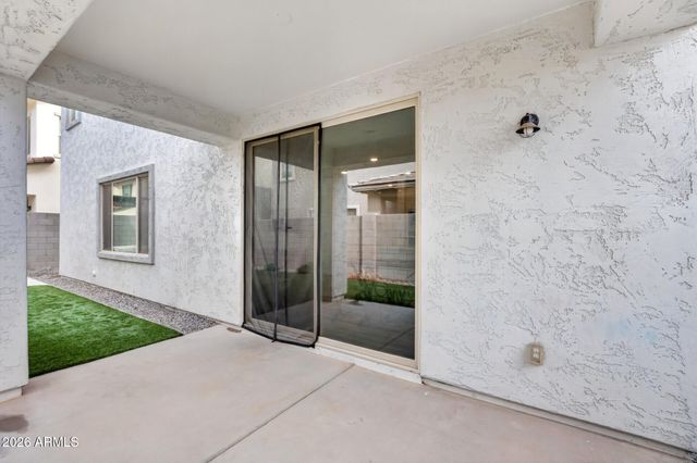 9226 E SEBRING Avenue, Mesa, AZ 85212