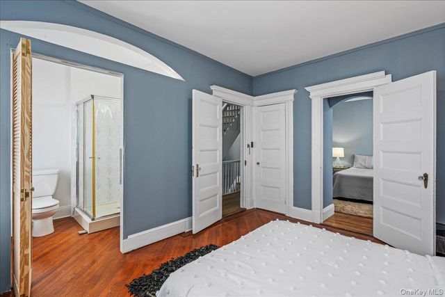 19619 89th Road, Hollis, NY 11423